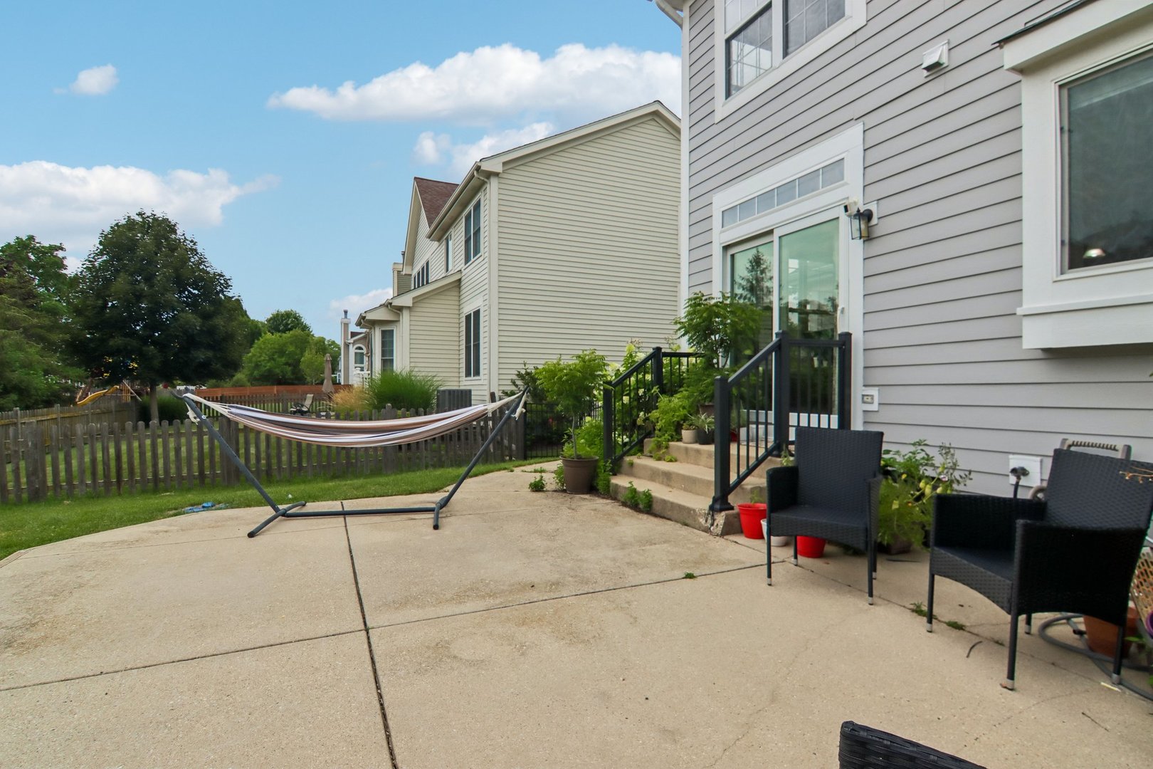 main property photo 49