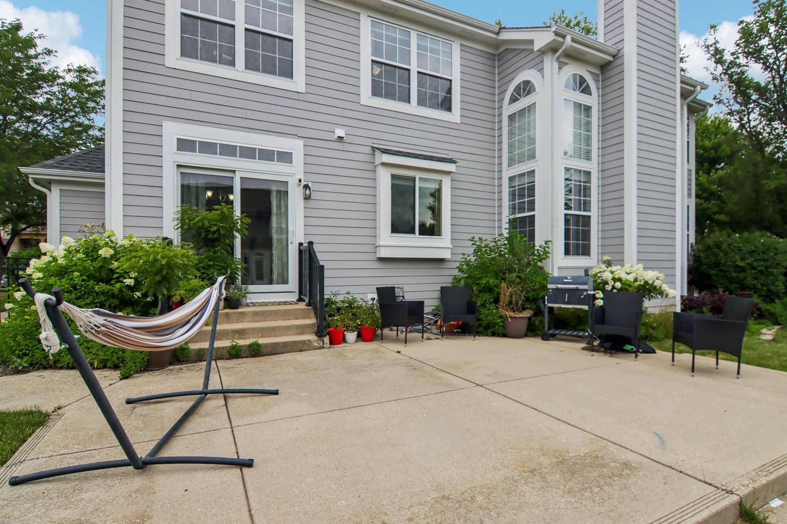 main property photo 50