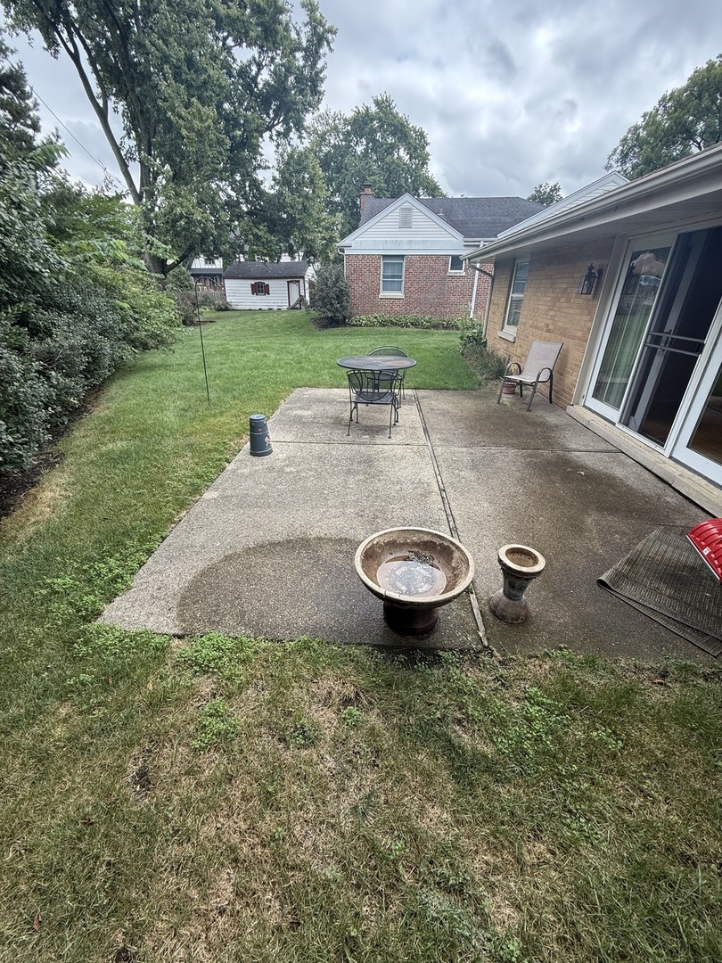 main property photo 35
