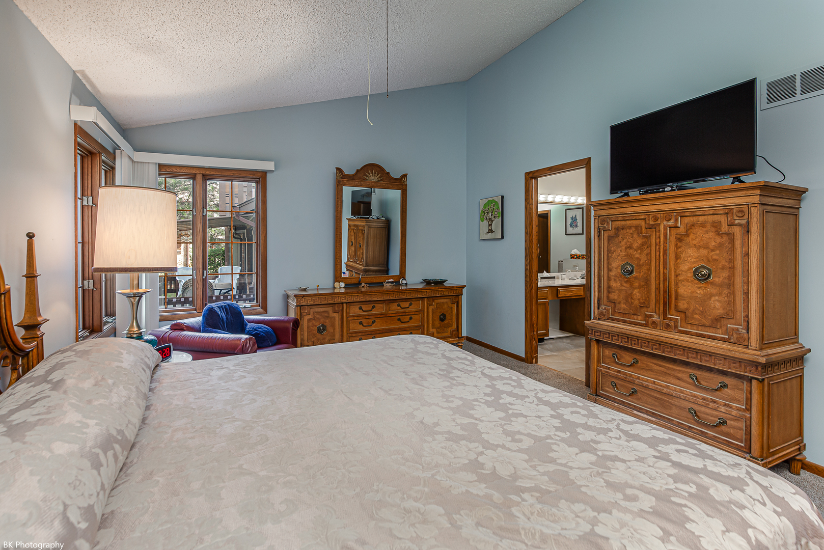 main property photo 14
