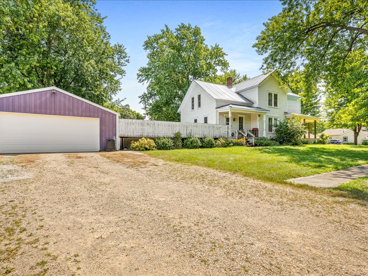 main property photo 24