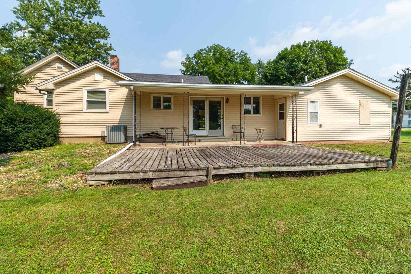 main property photo 27