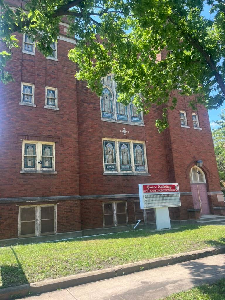 main property photo 2