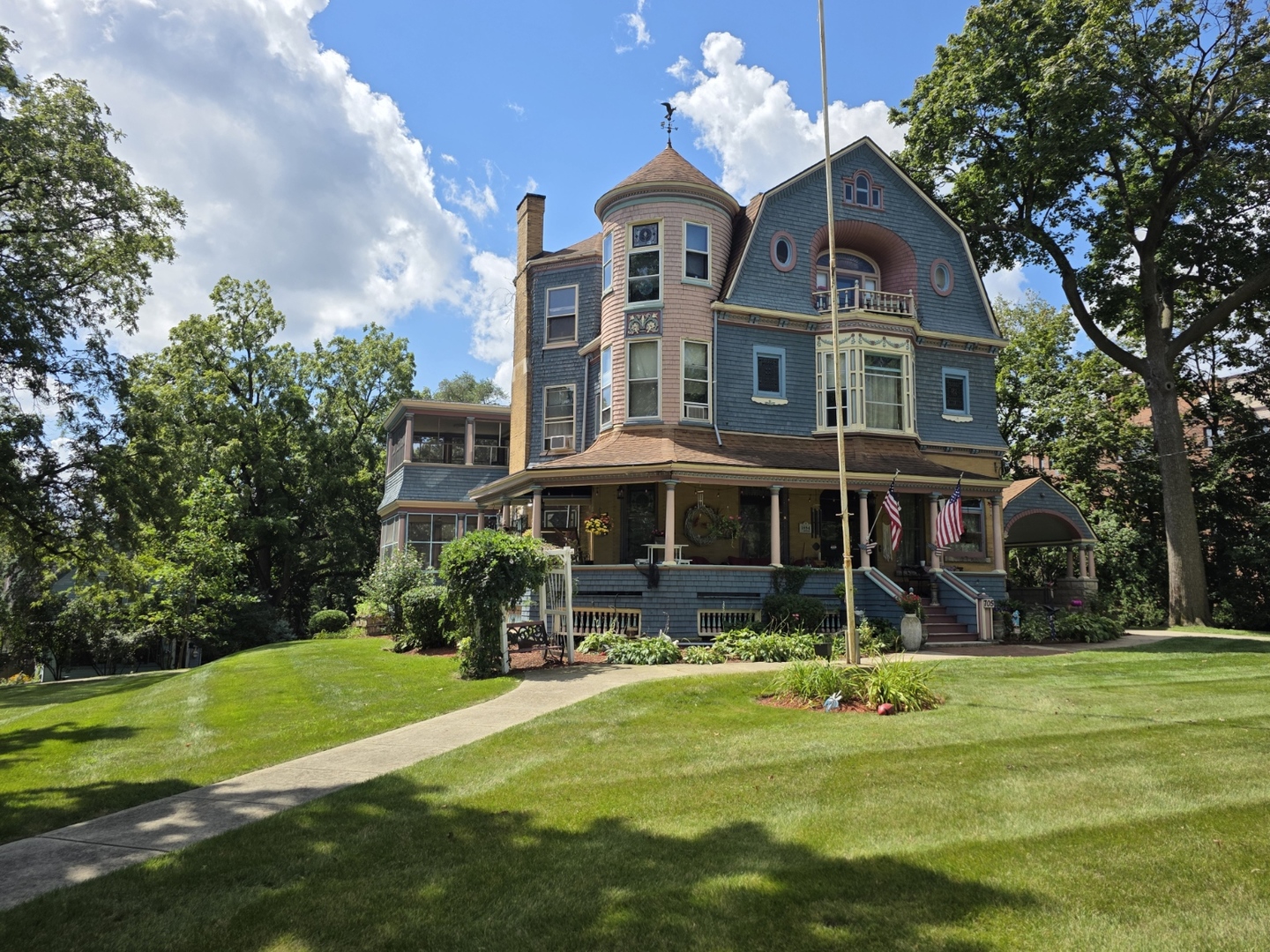 main property photo 1