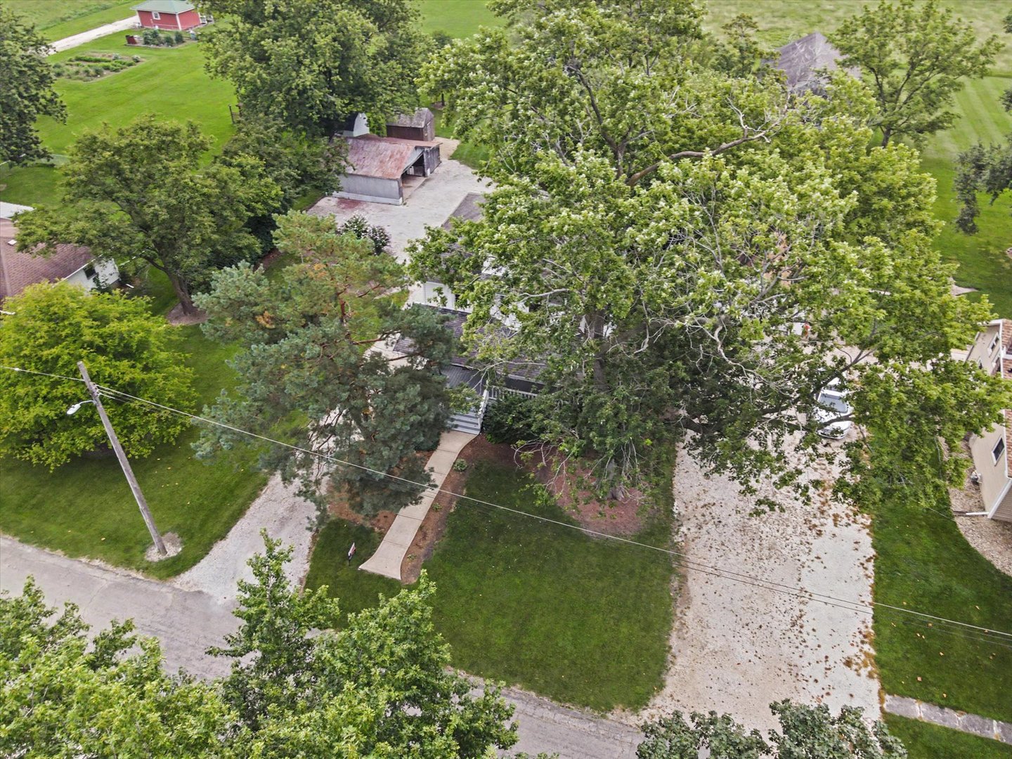 main property photo 57