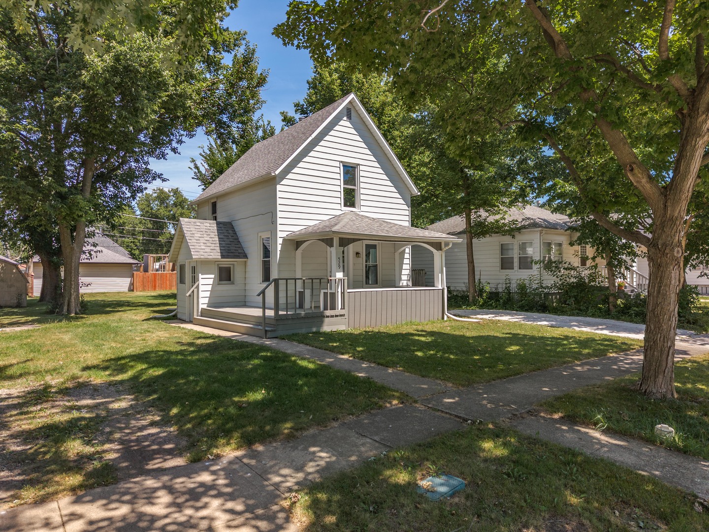 main property photo 4