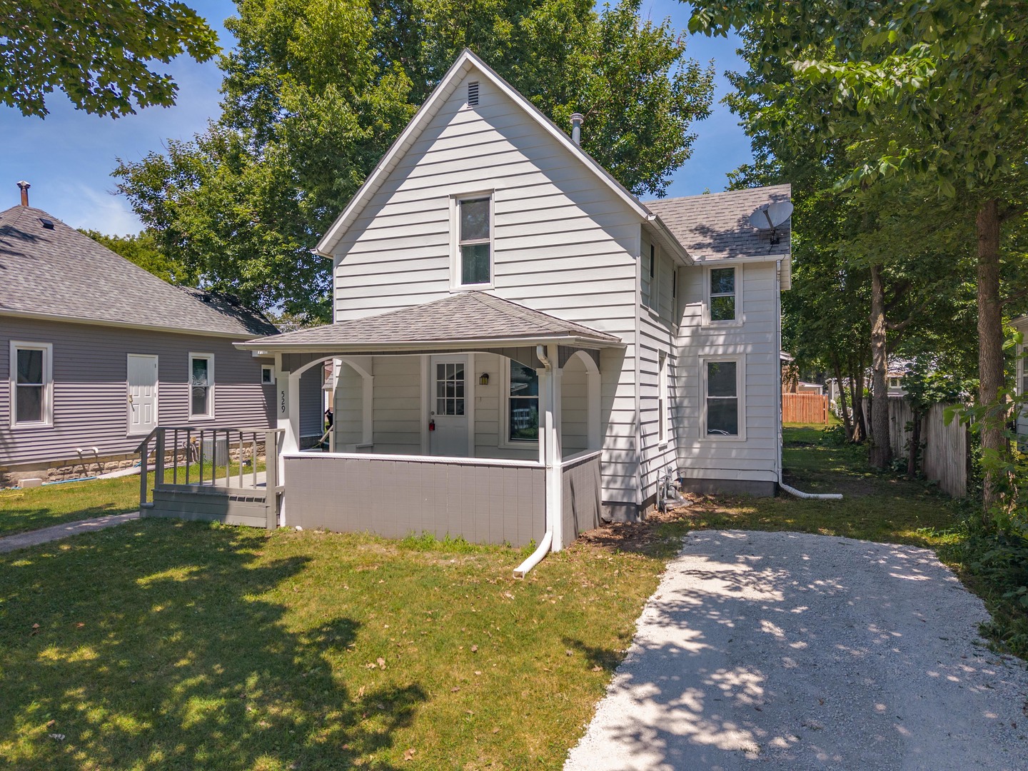 main property photo 5