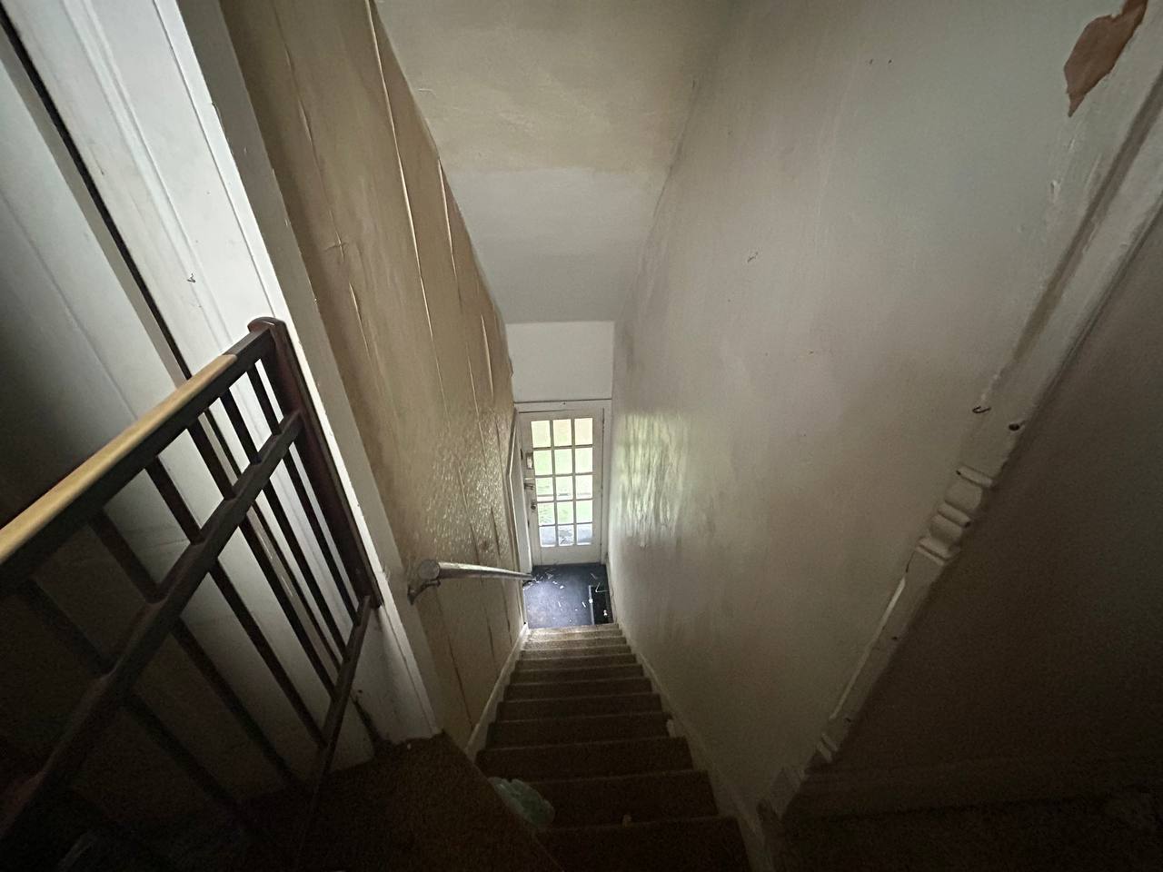 main property photo 16