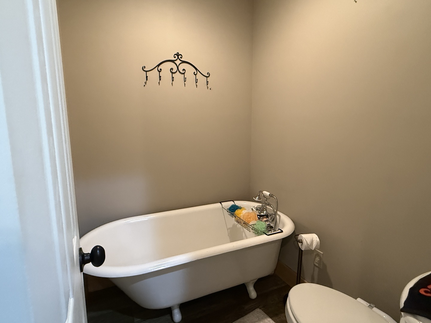 main property photo 20