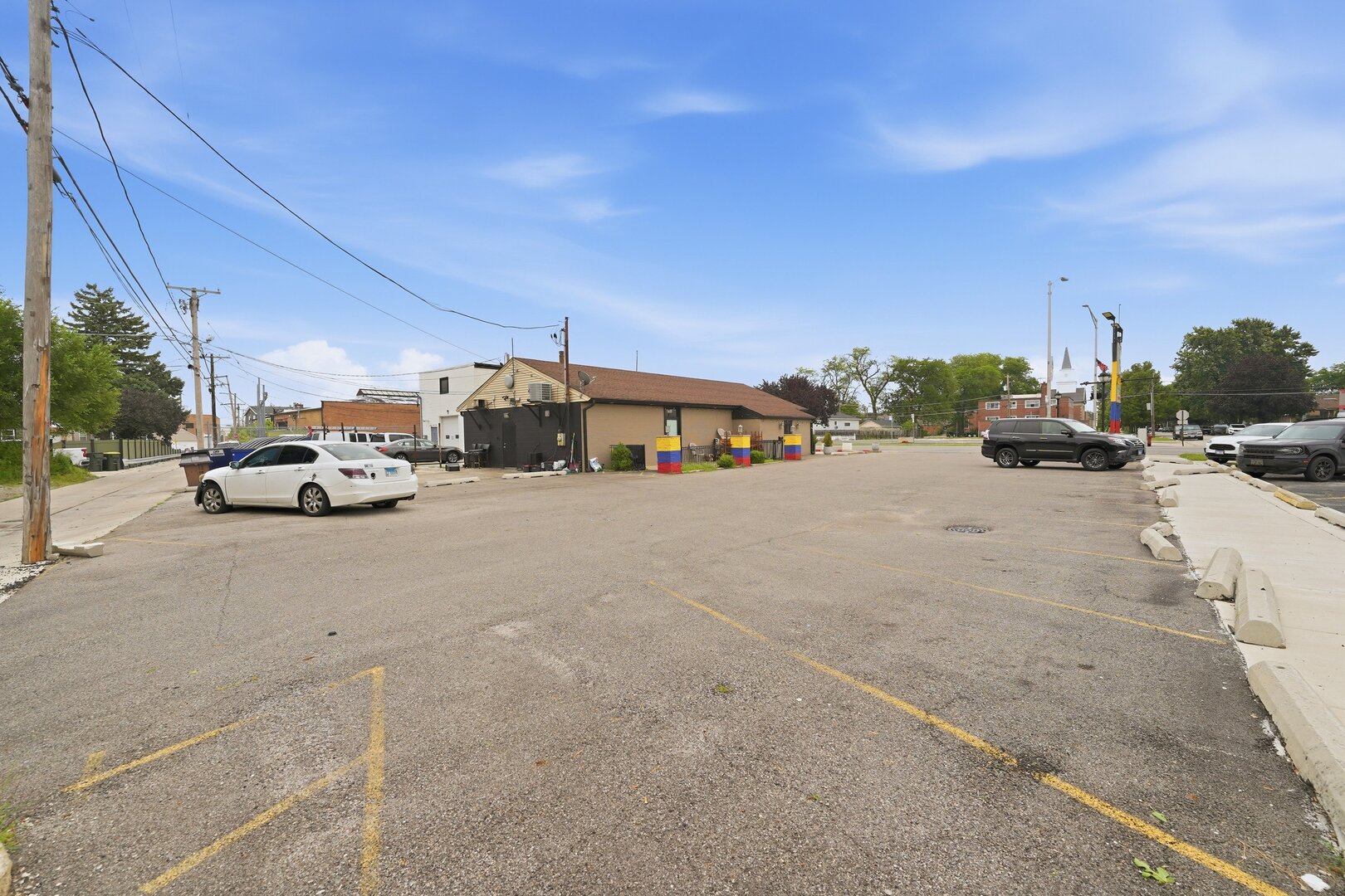 main property photo 22