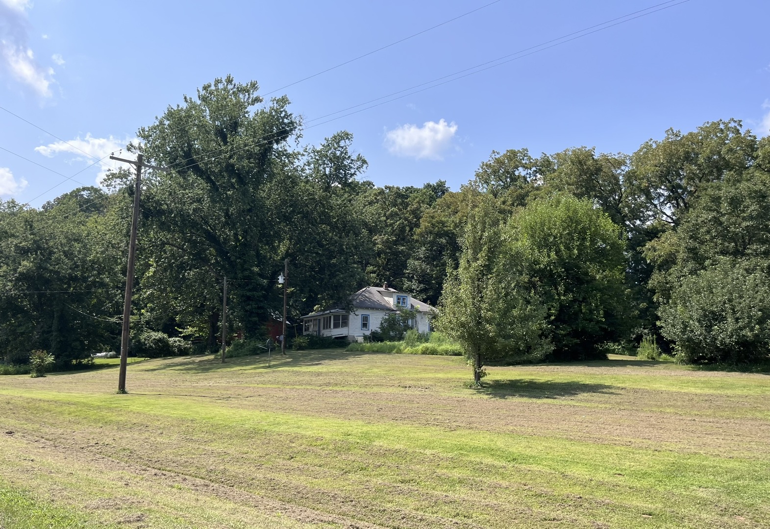 main property photo 34