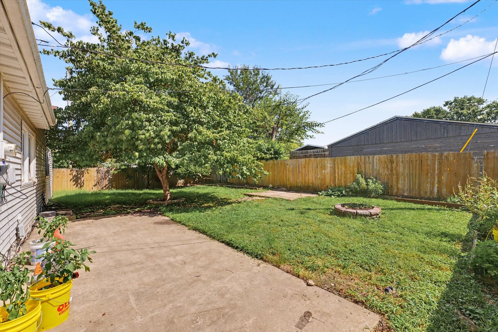 main property photo 25