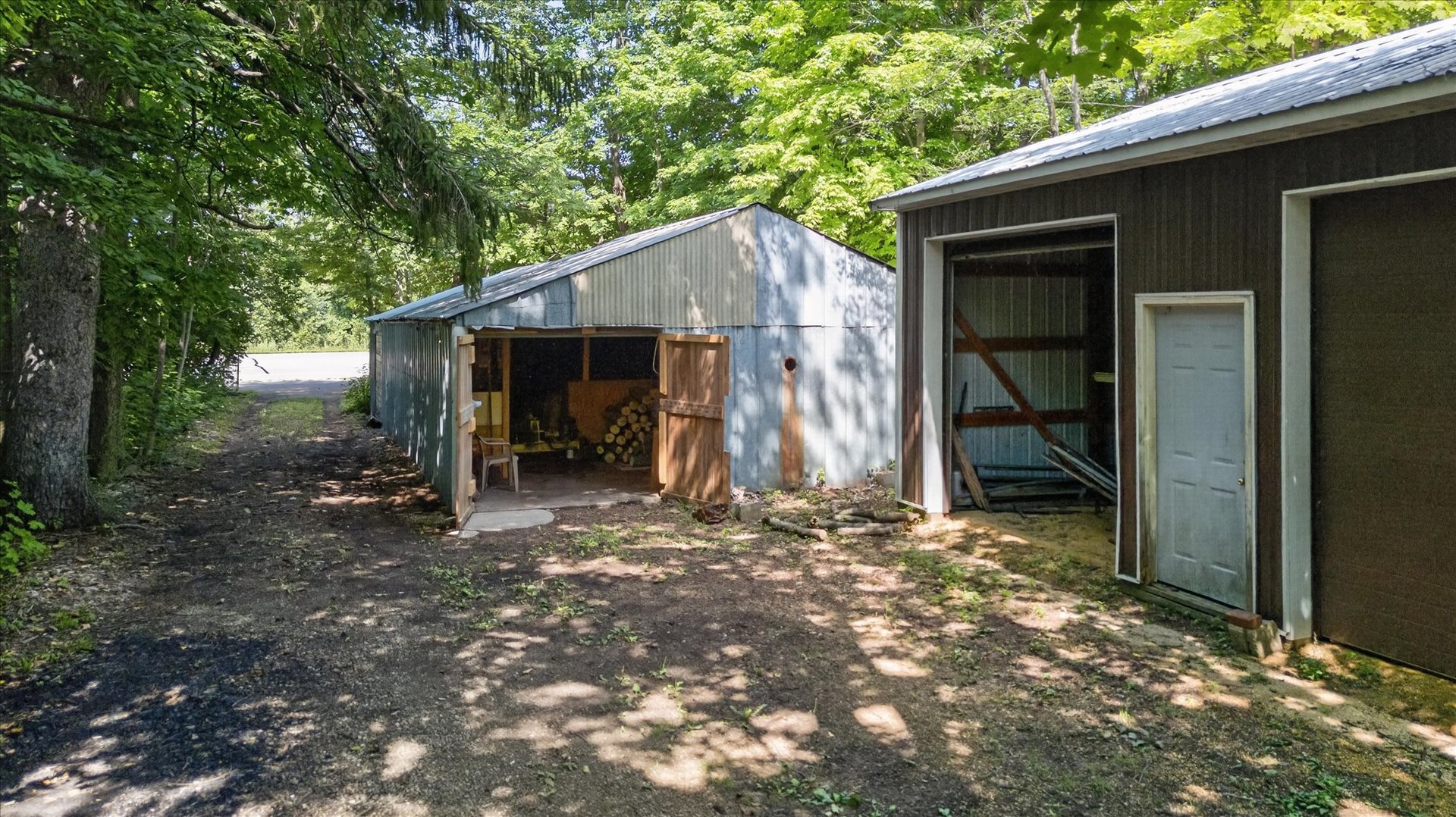 main property photo 8