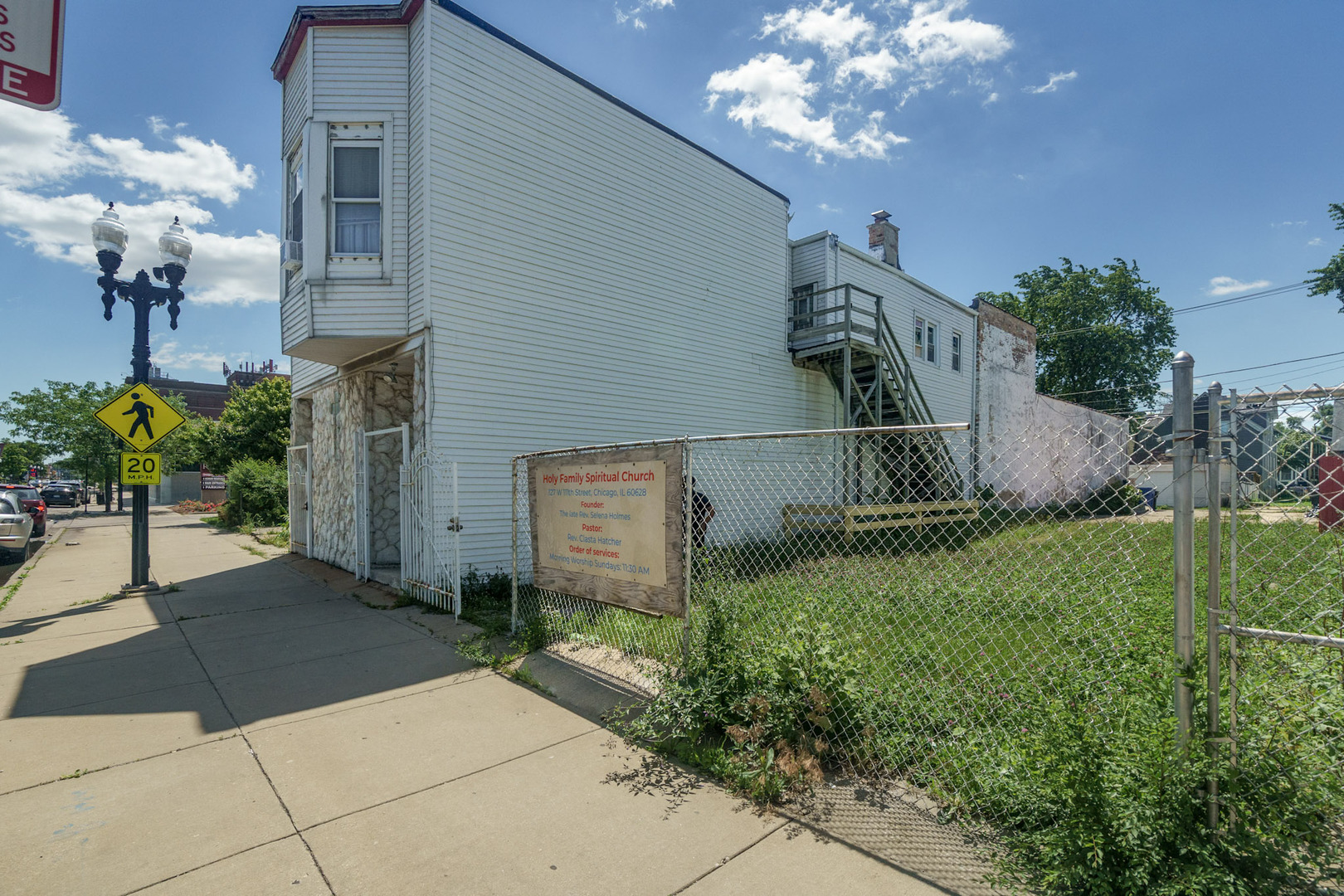 main property photo 45