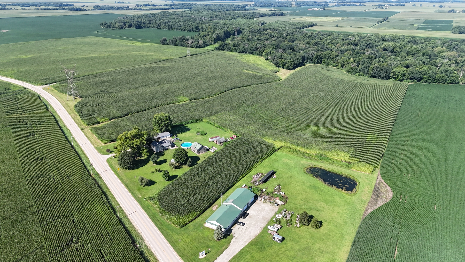 main property photo 6