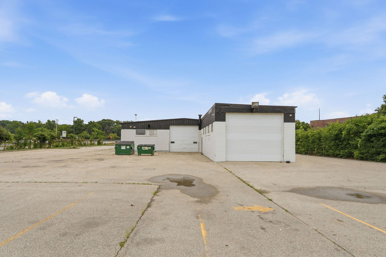 main property photo 35