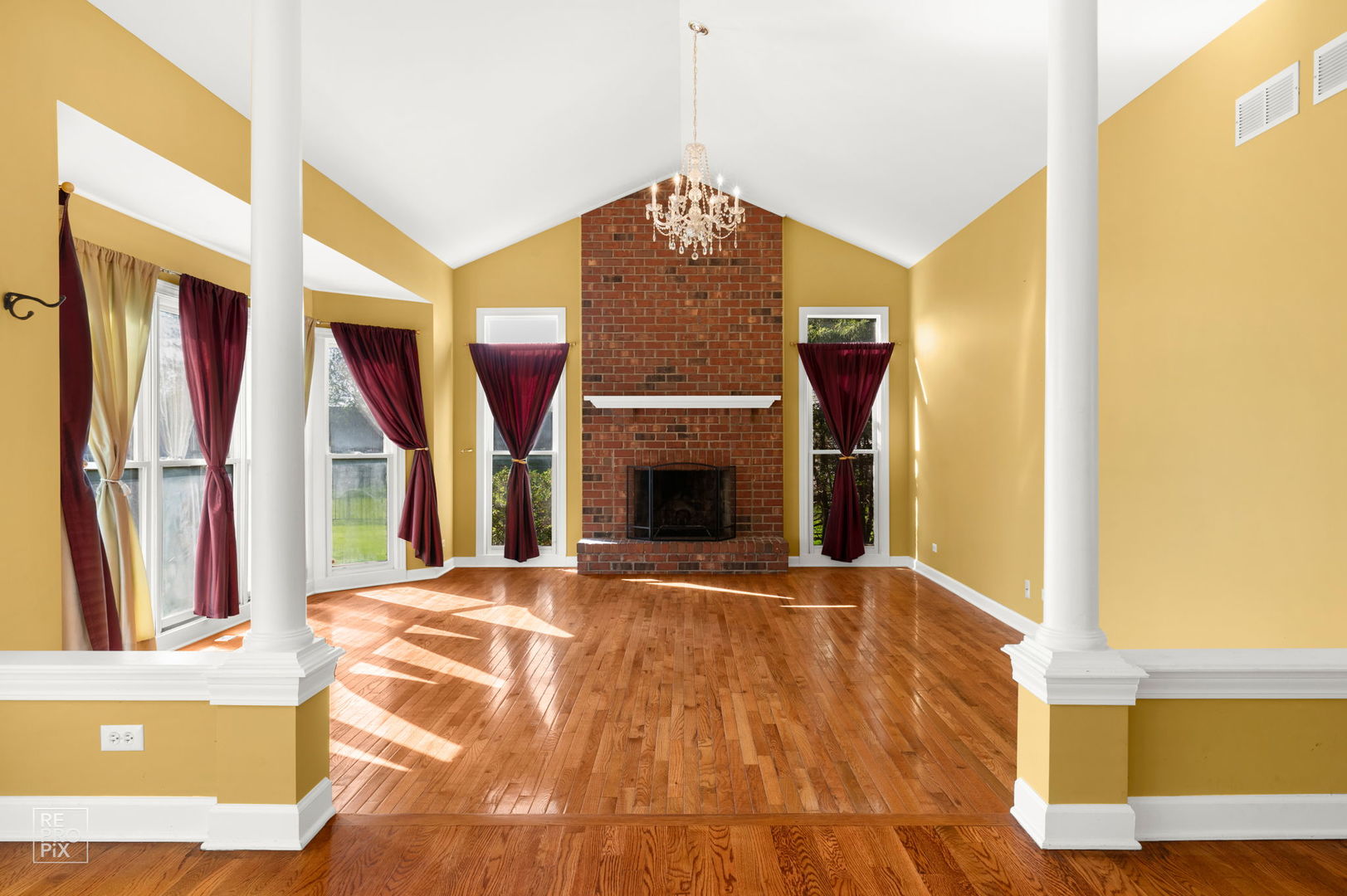 main property photo 20