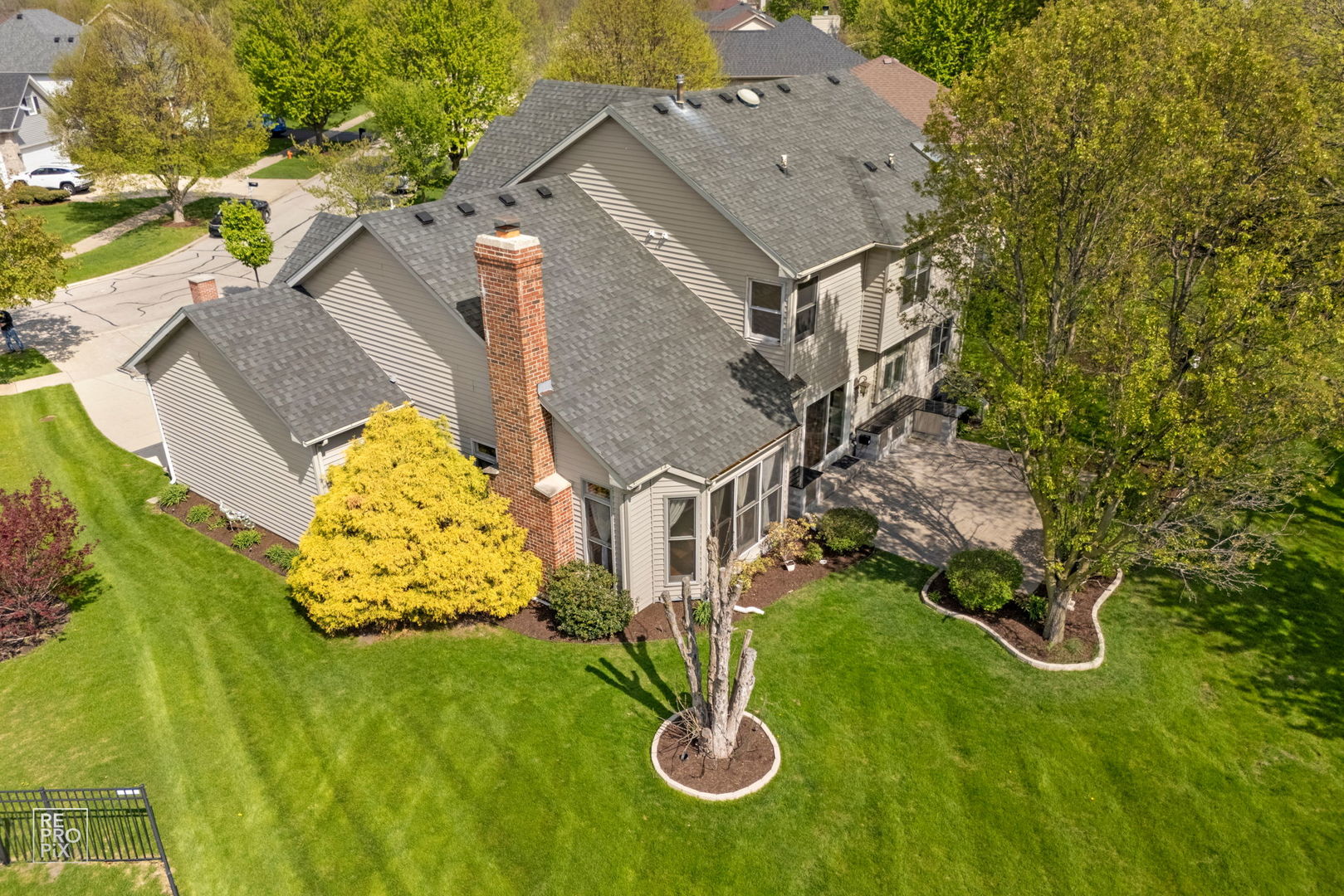 main property photo 67