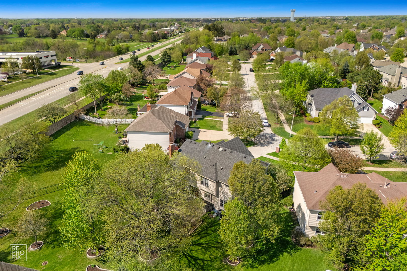 main property photo 70