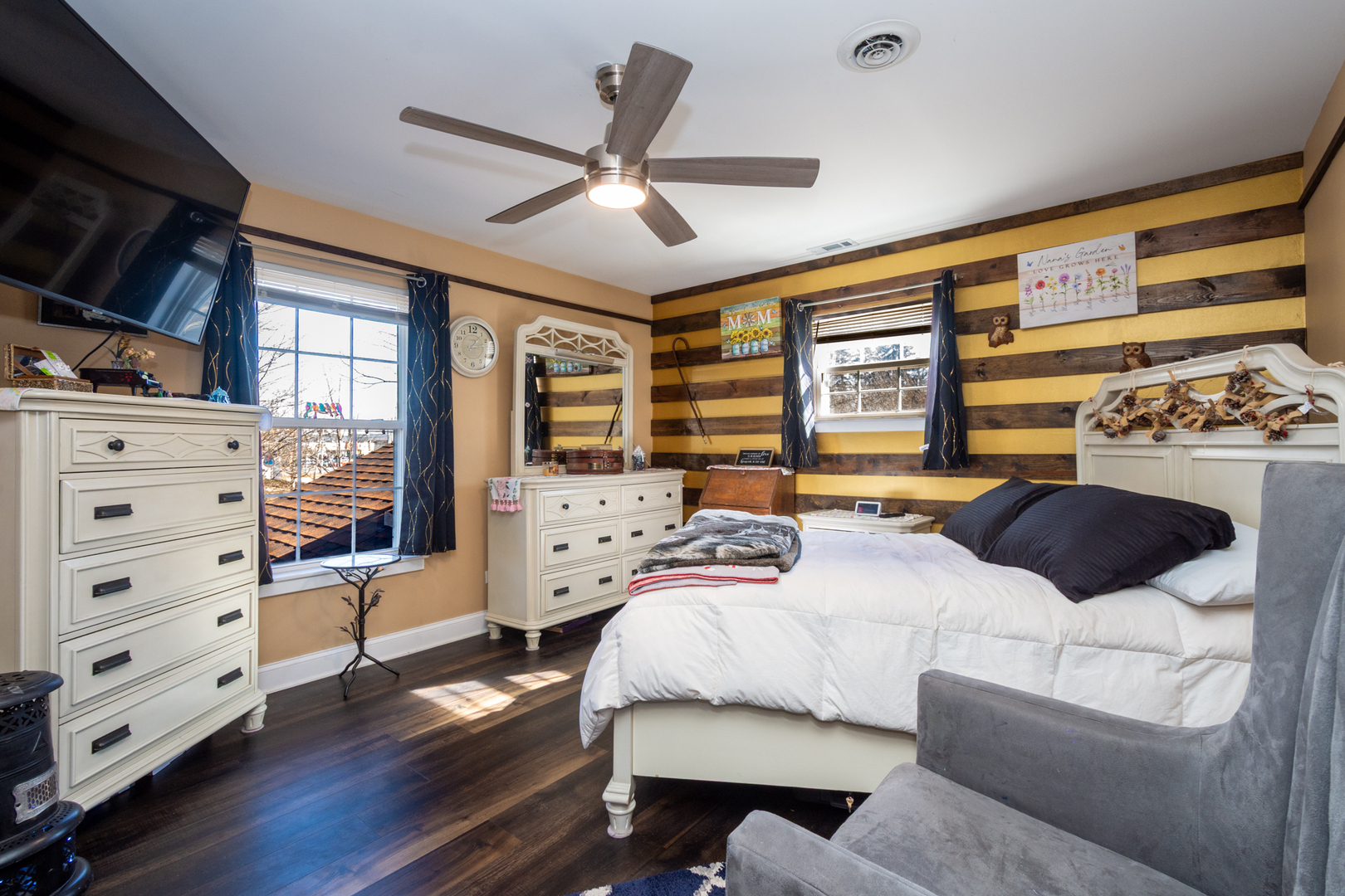 main property photo 43