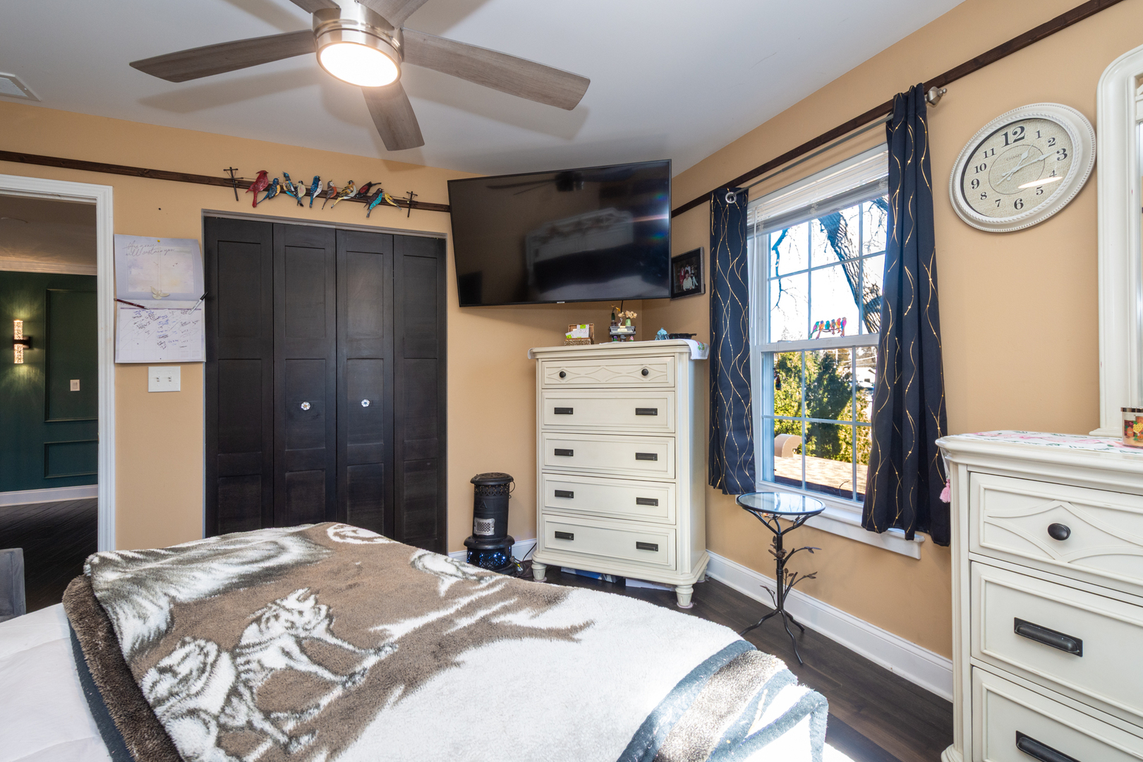 main property photo 44