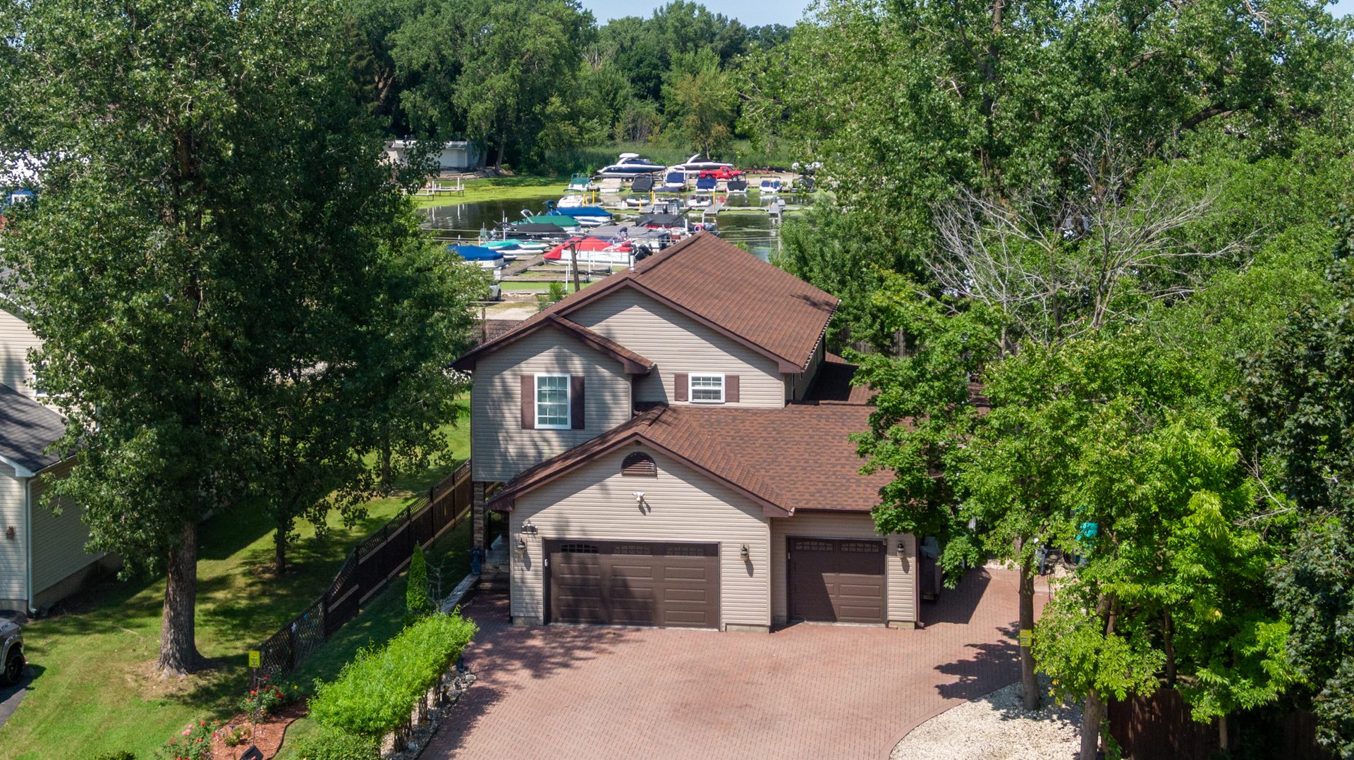 main property photo 70