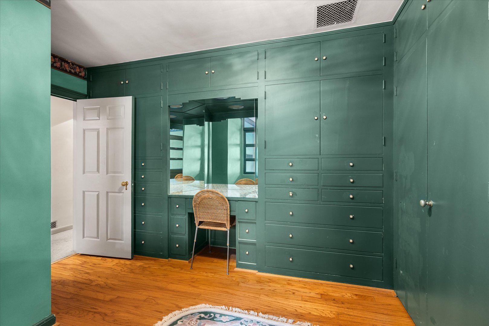 main property photo 77