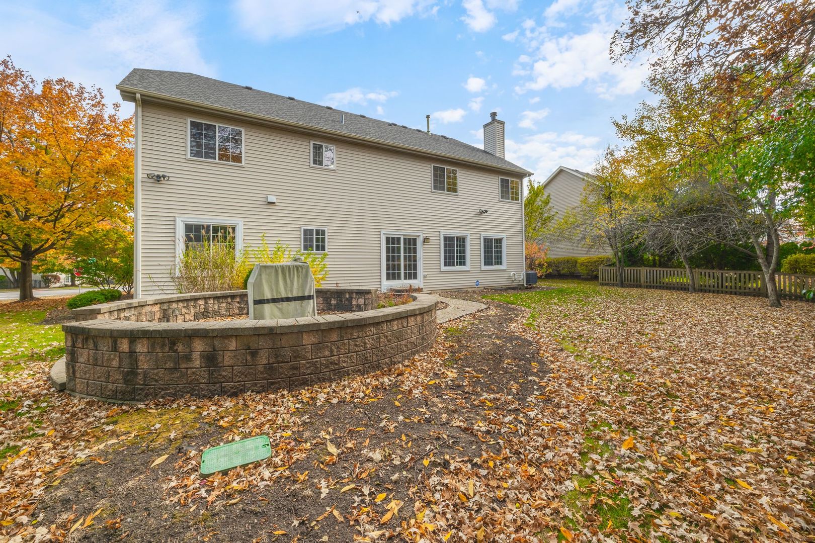 main property photo 32