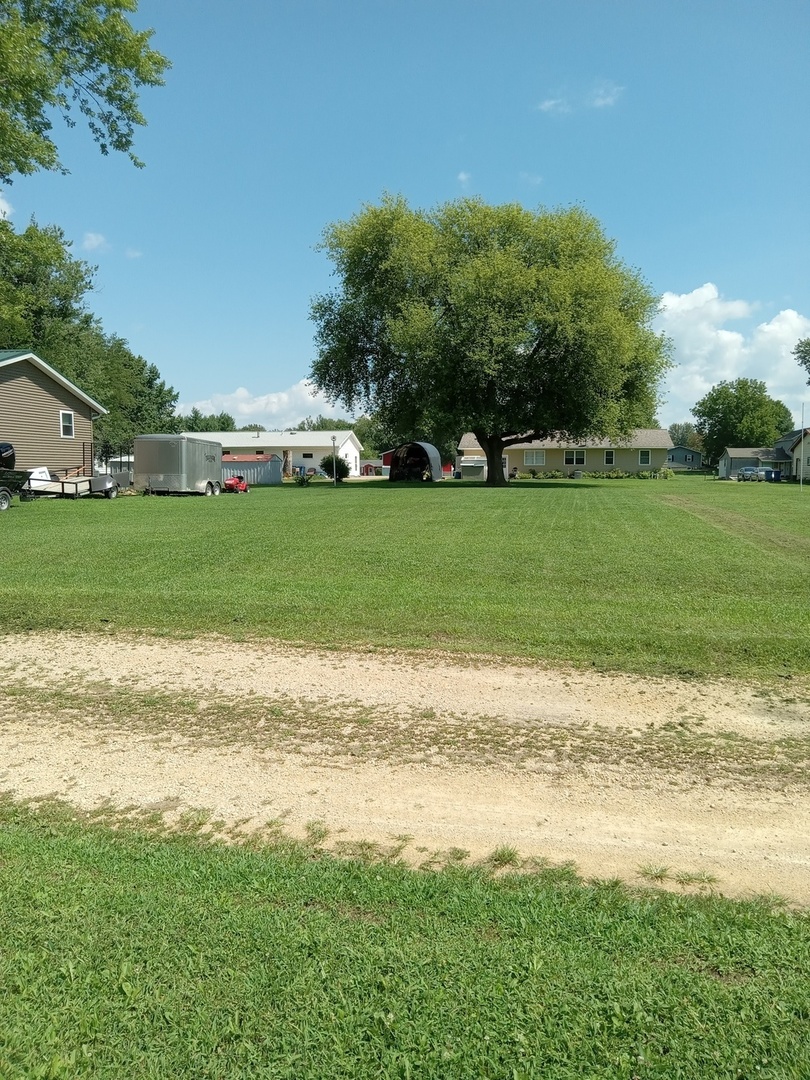main property photo 4