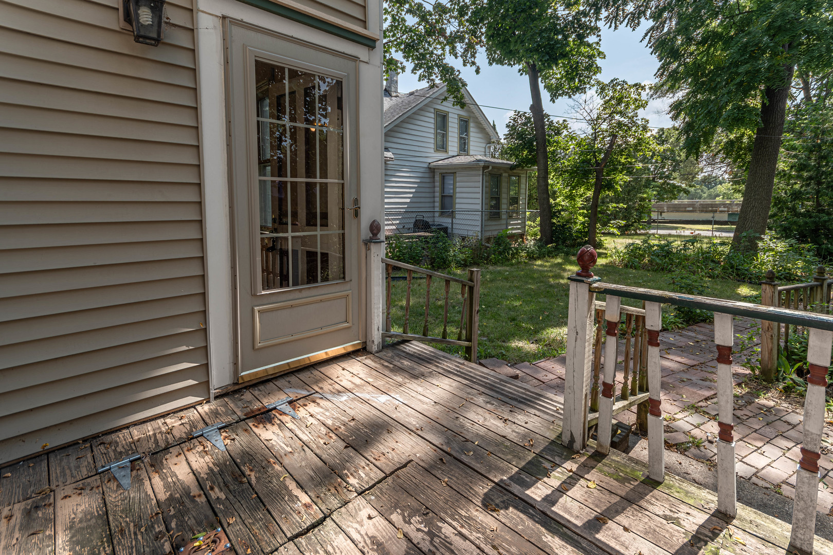 main property photo 36