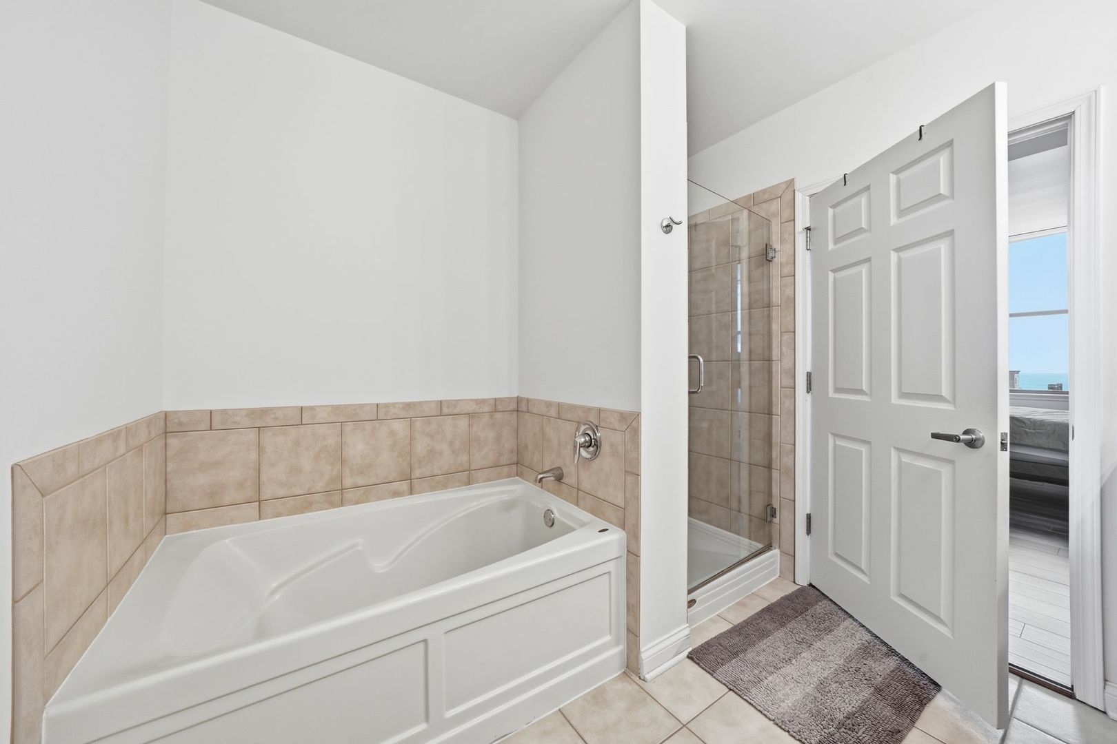 property viewer photo 13