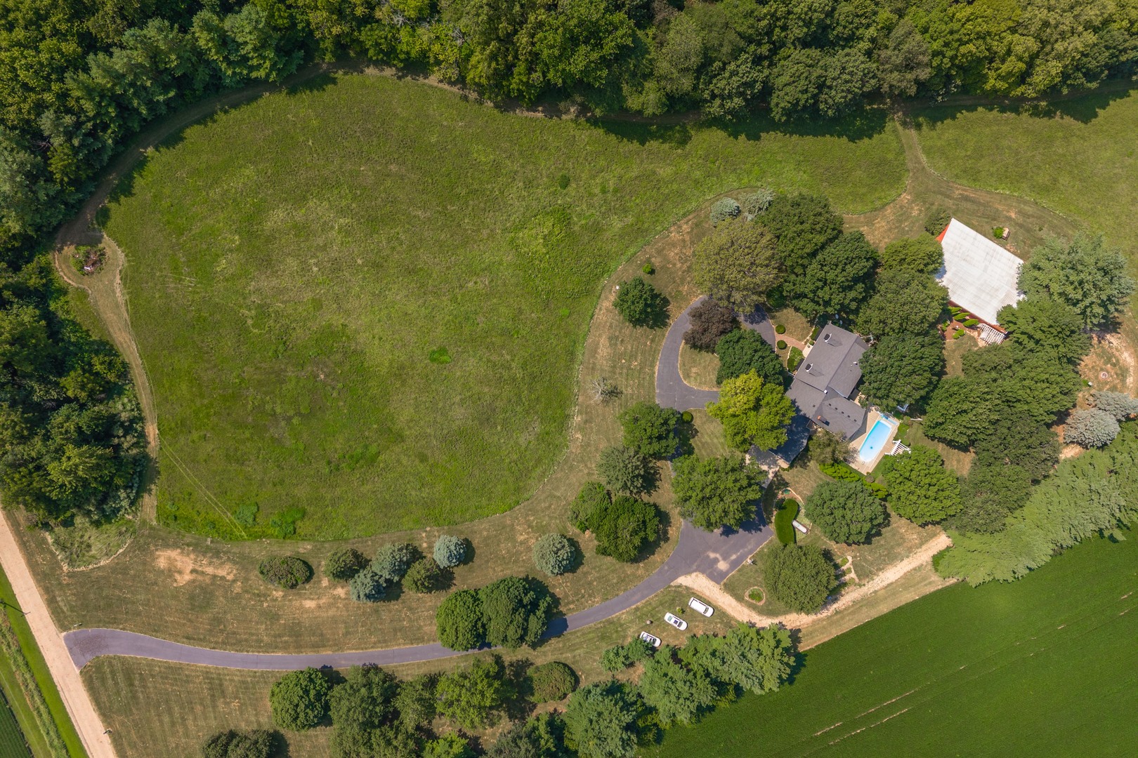 main property photo 59