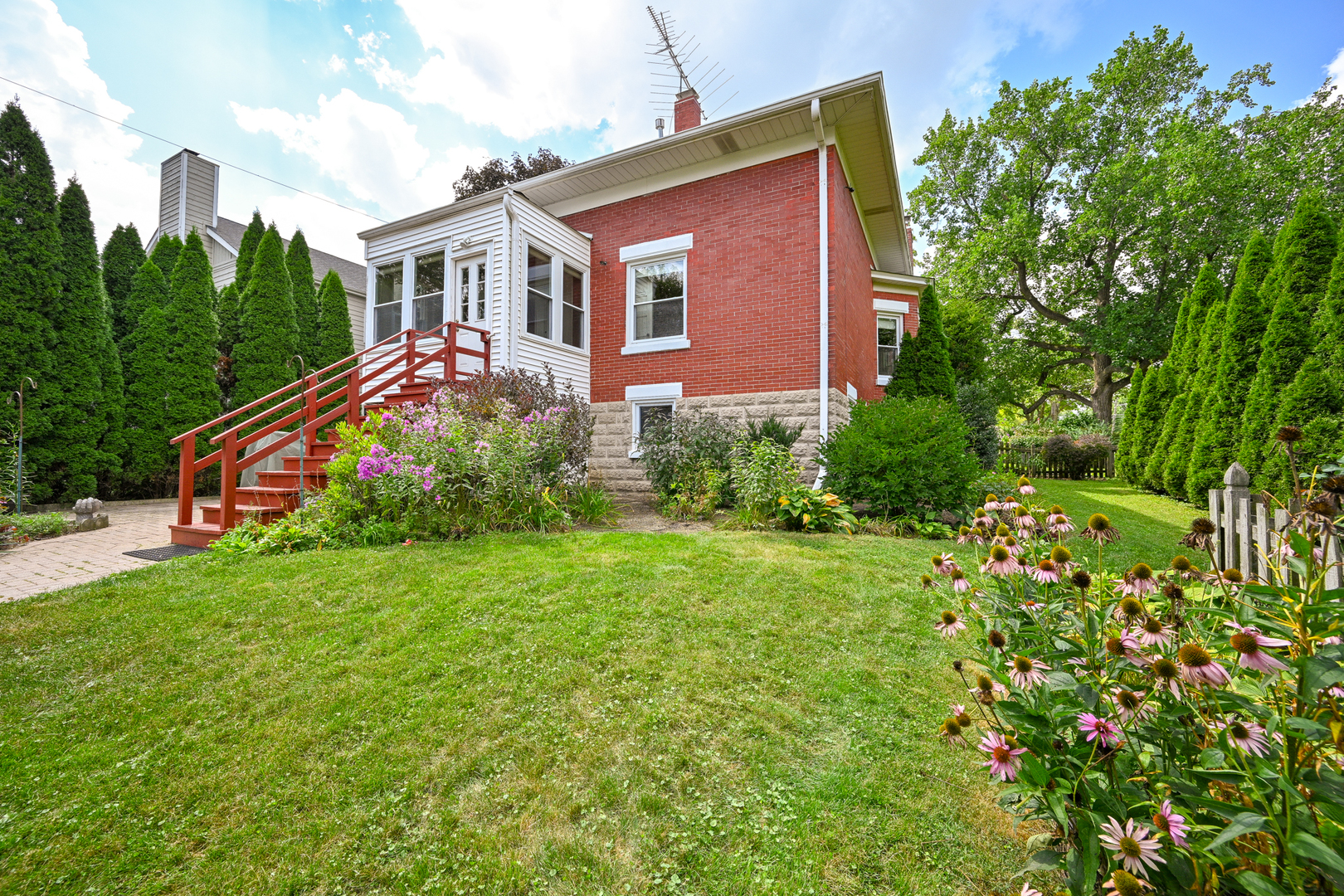 main property photo 23