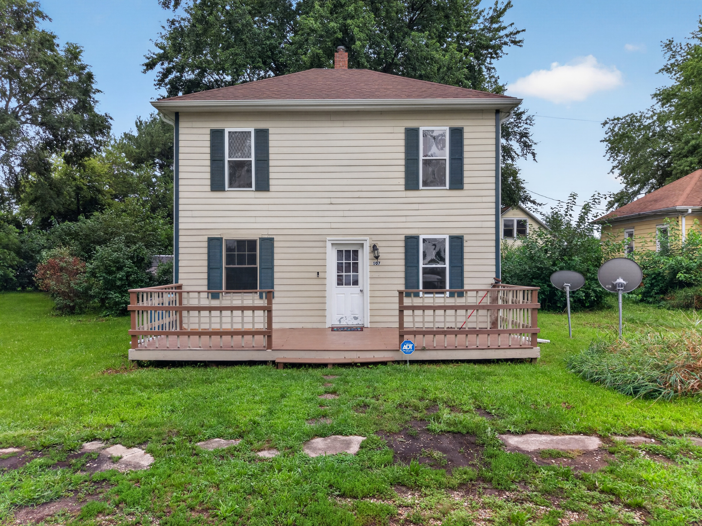 main property photo 2