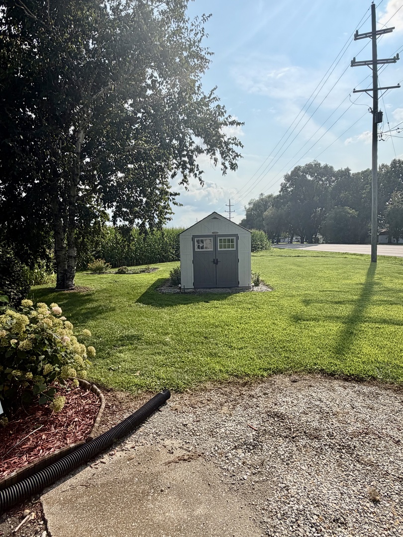 main property photo 17