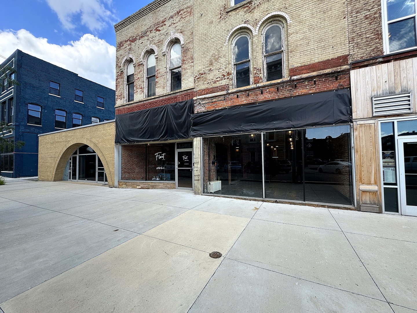 main property photo 41