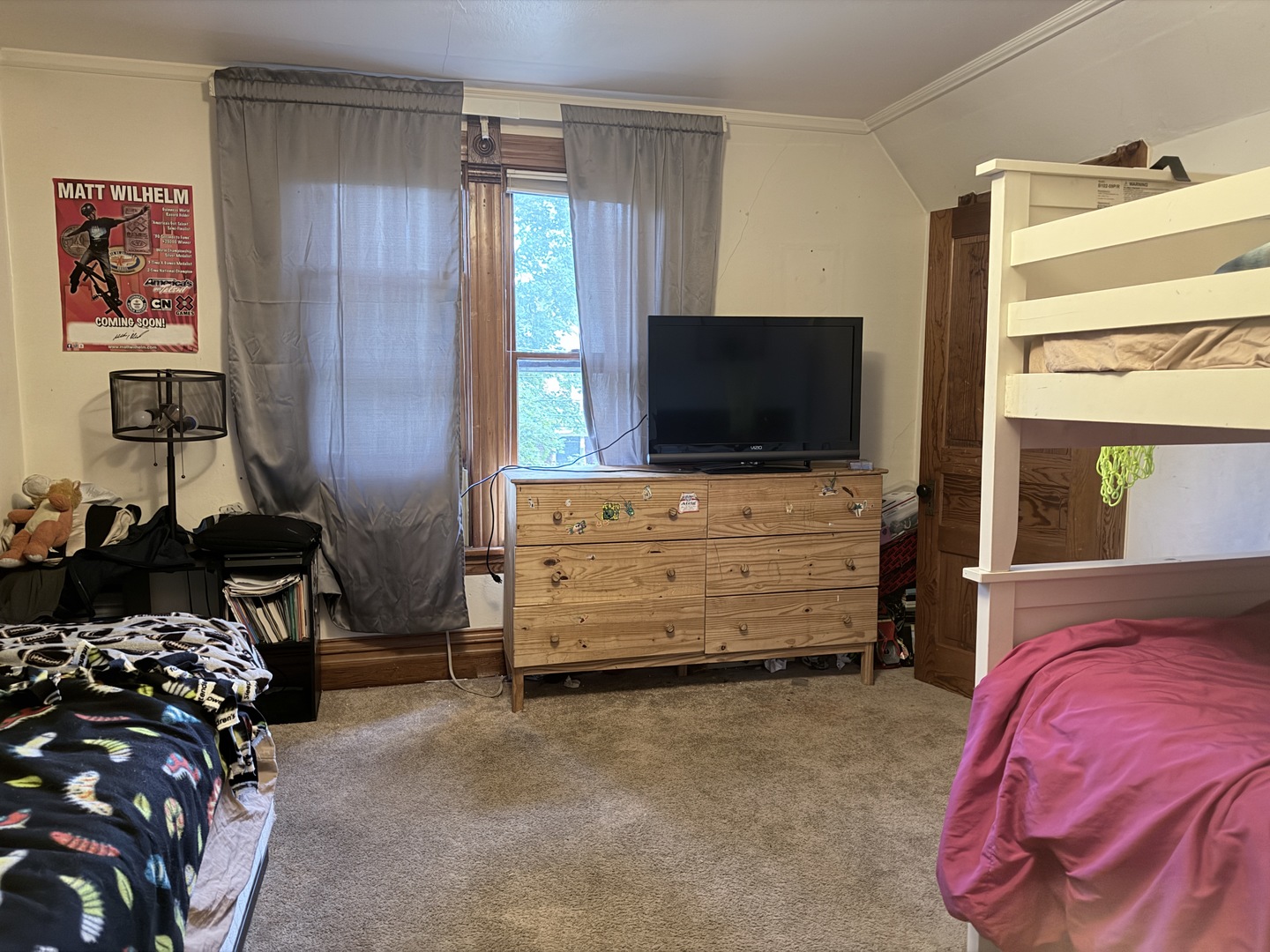 main property photo 19