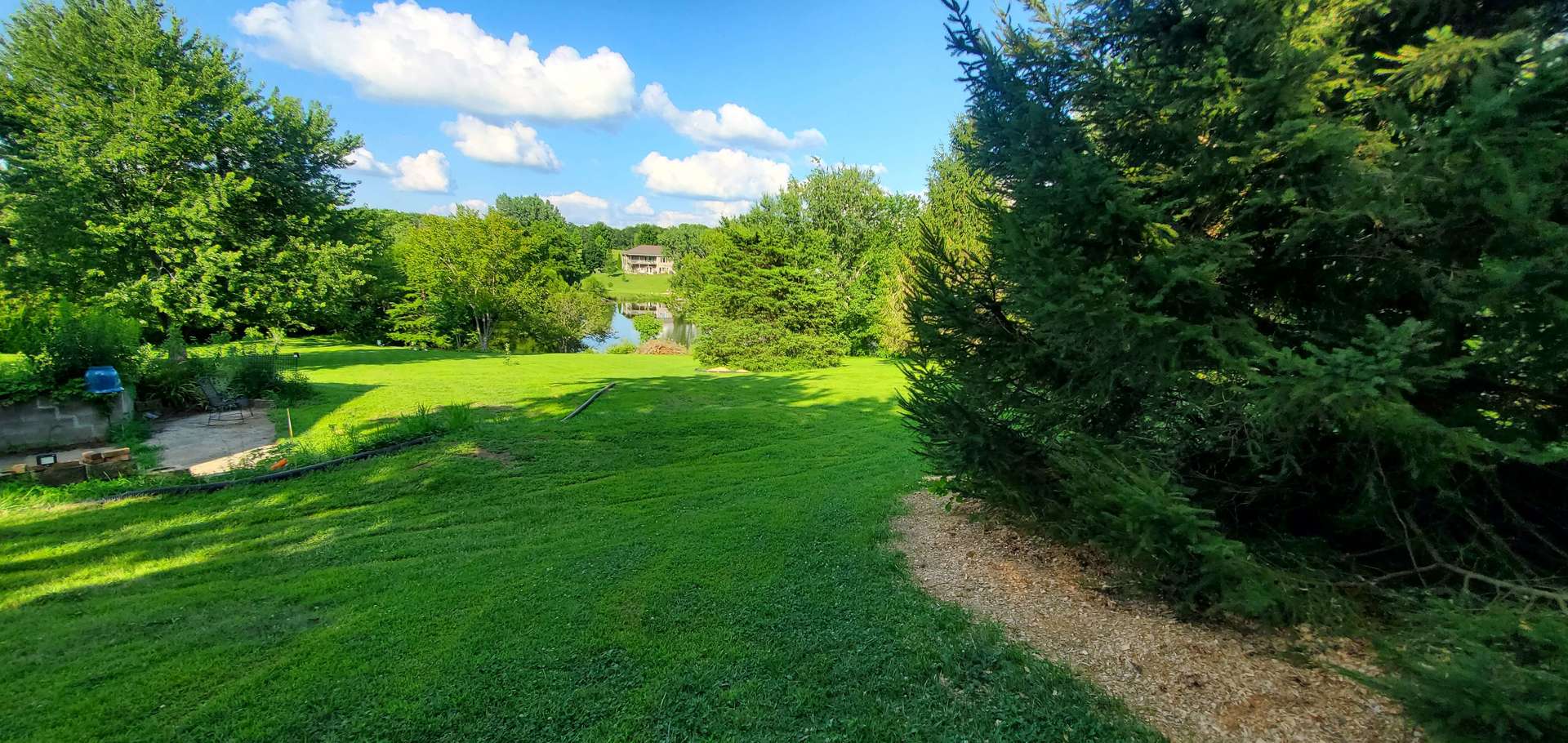 main property photo 3