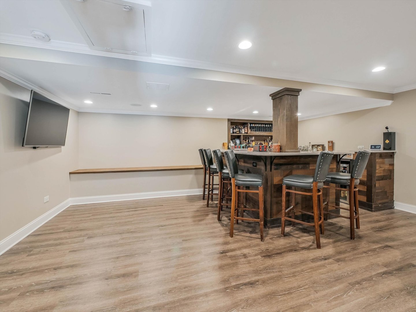 main property photo 79