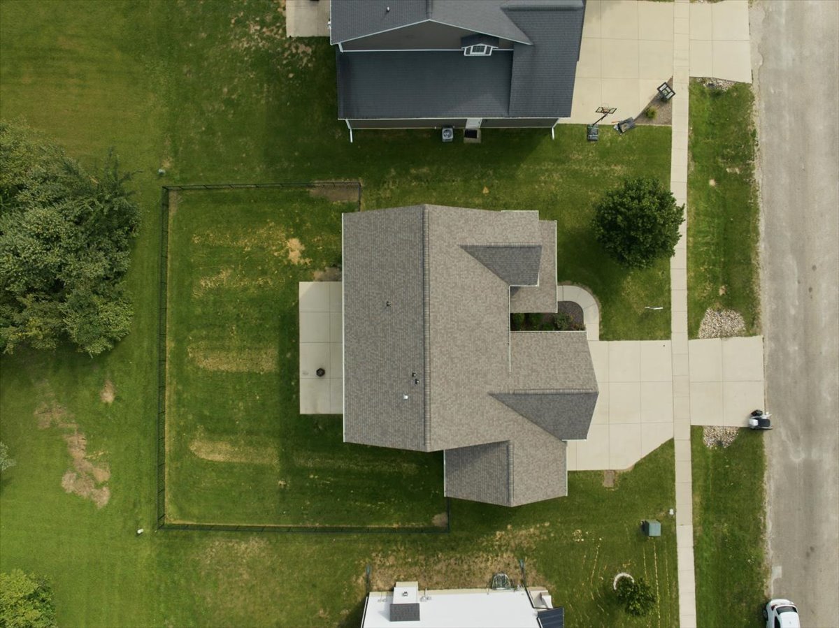 main property photo 46
