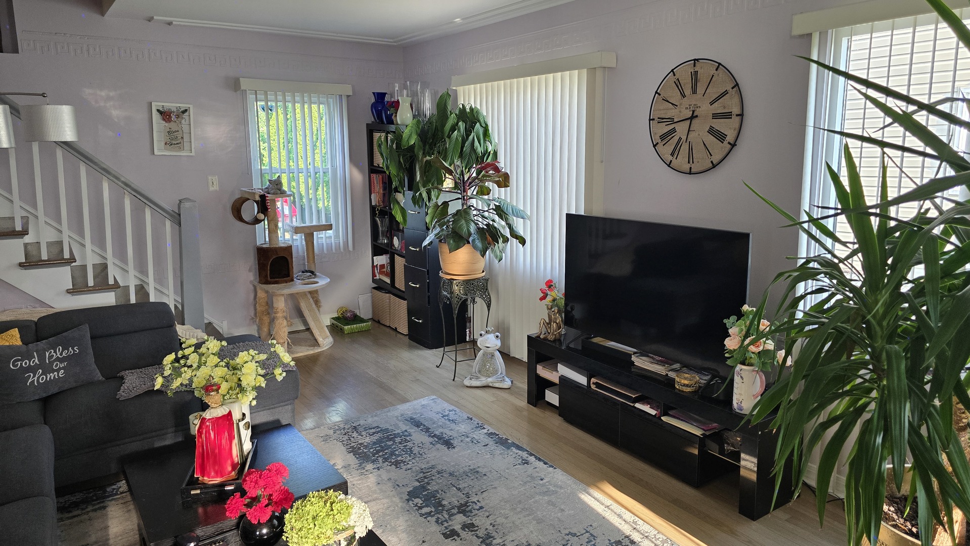 main property photo 10