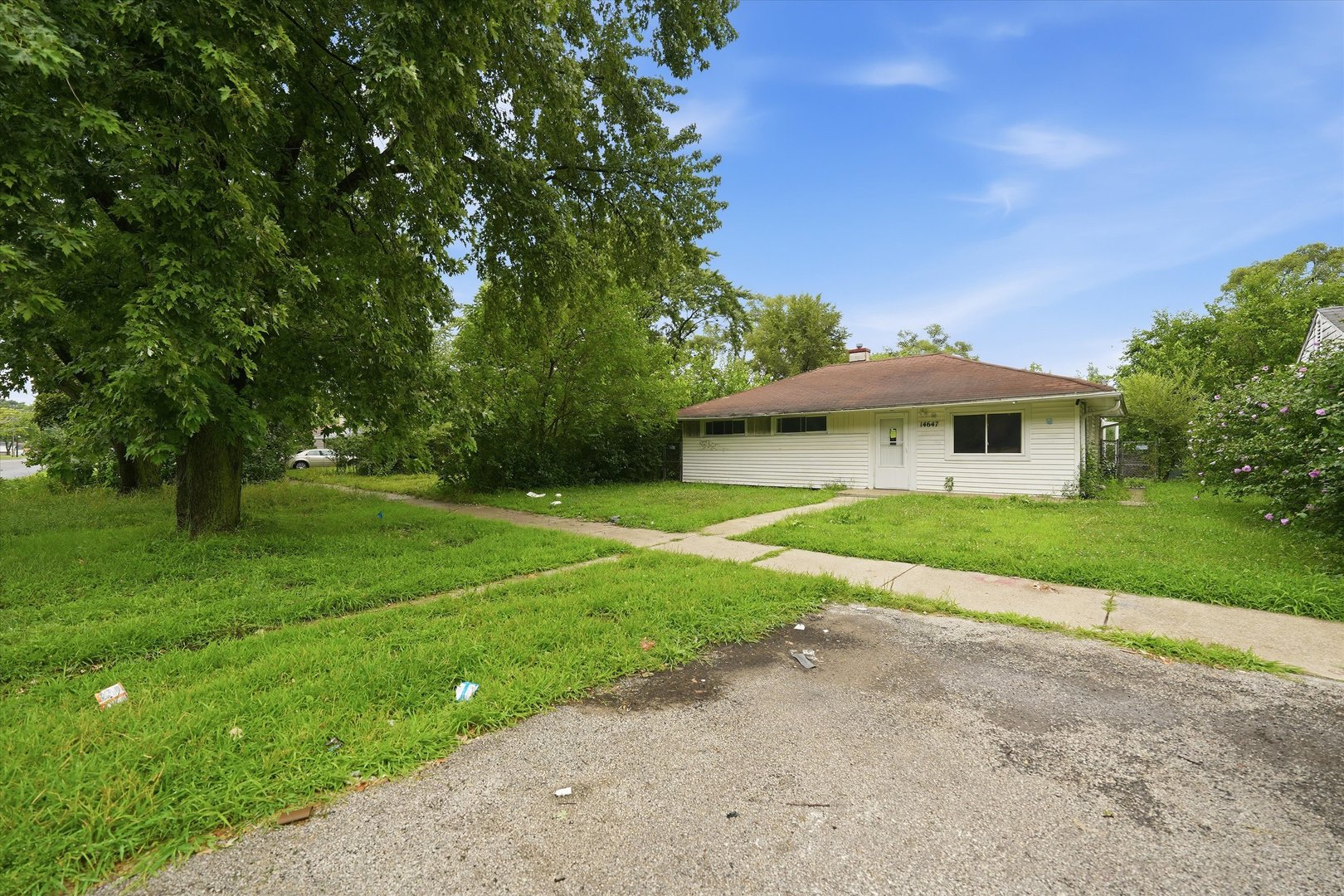 main property photo 2