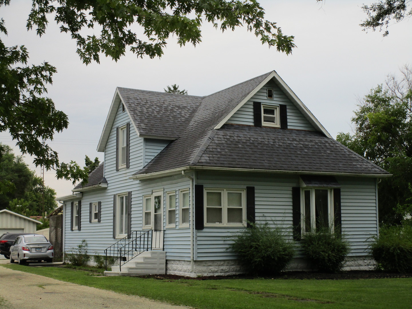 main property photo 12