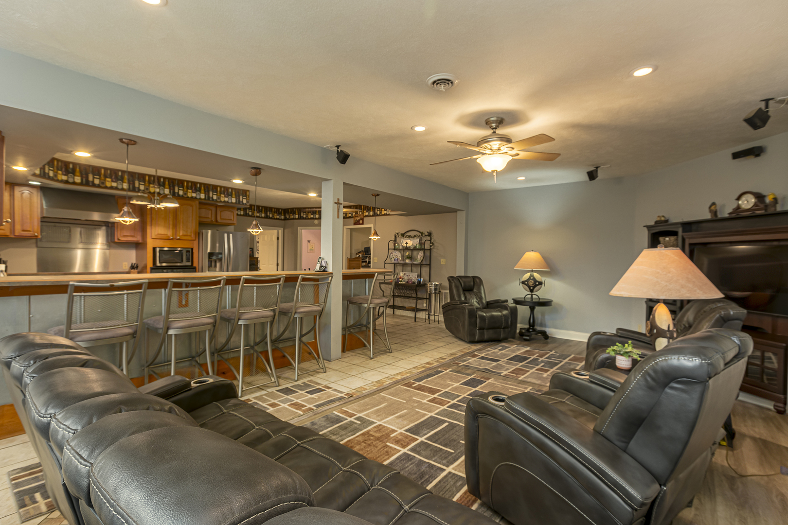 main property photo 21