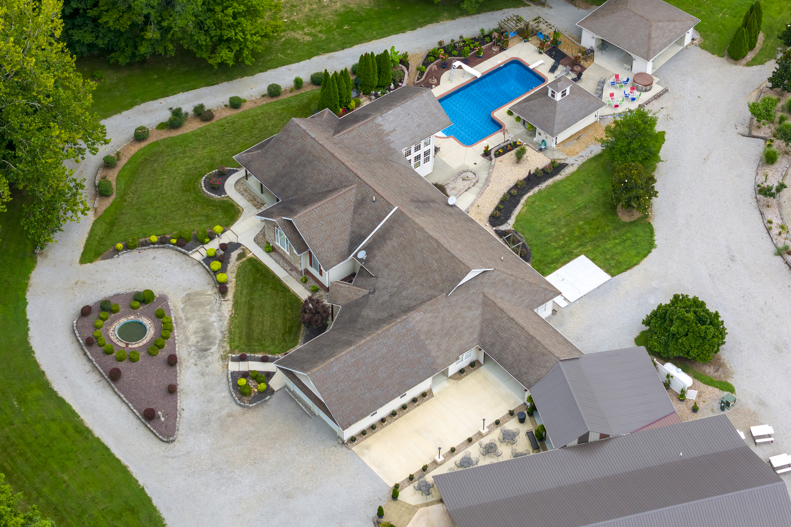 main property photo 80