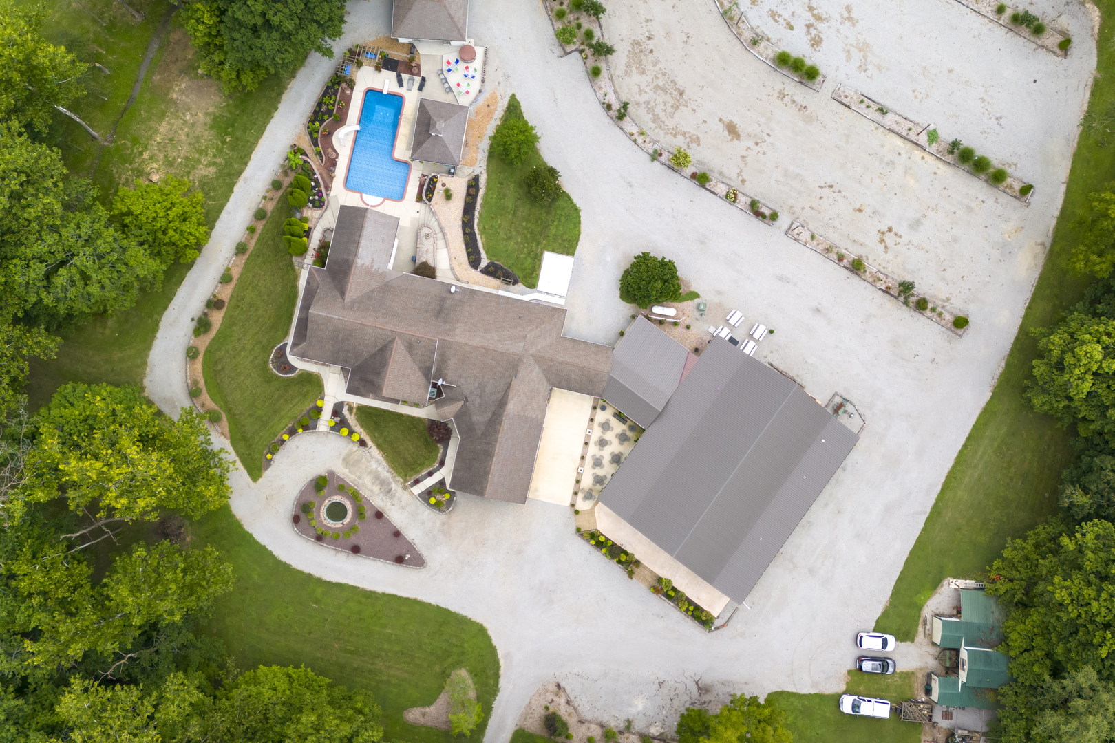 main property photo 84
