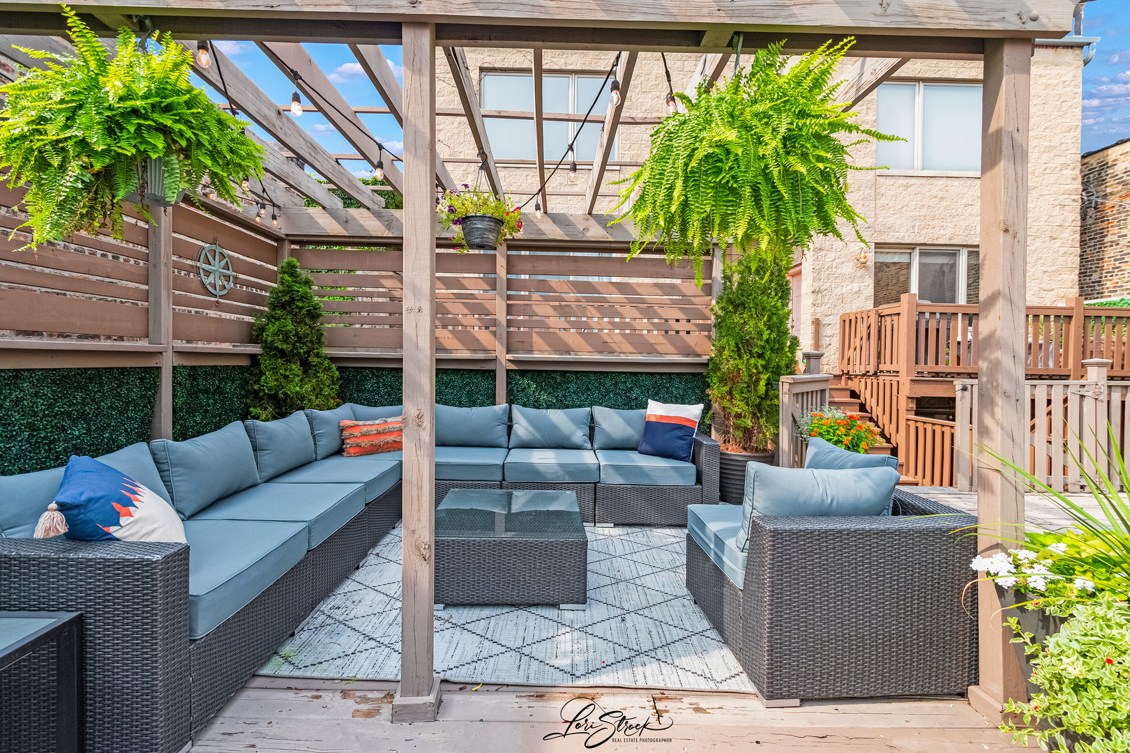 main property photo 23