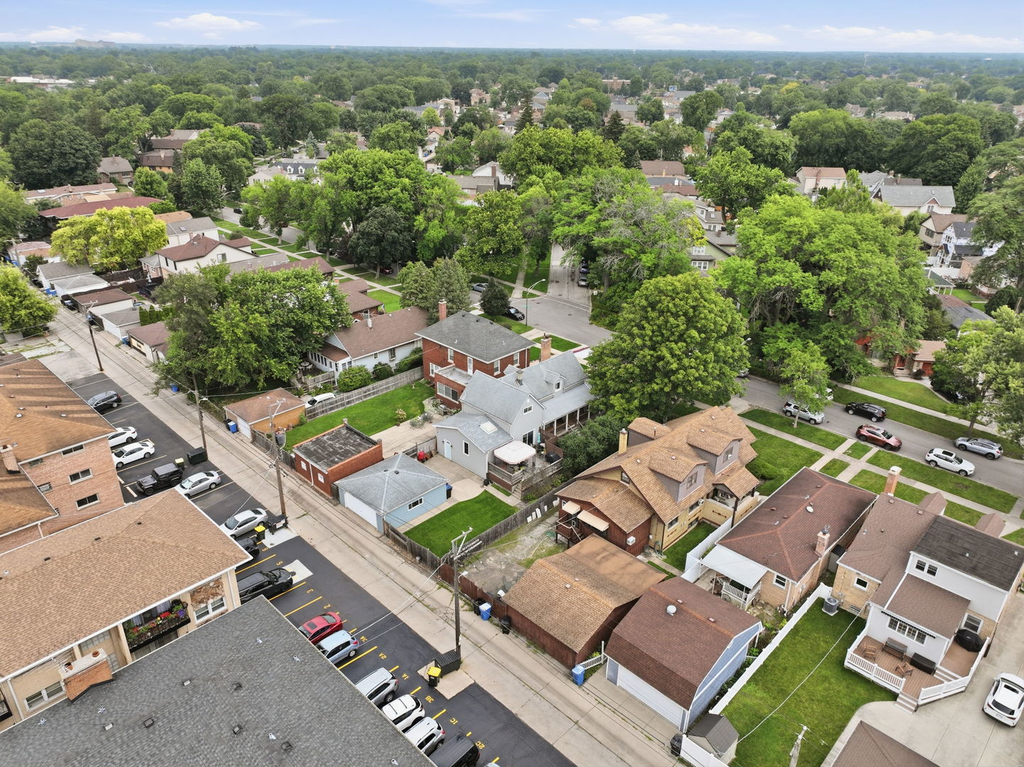 main property photo 40
