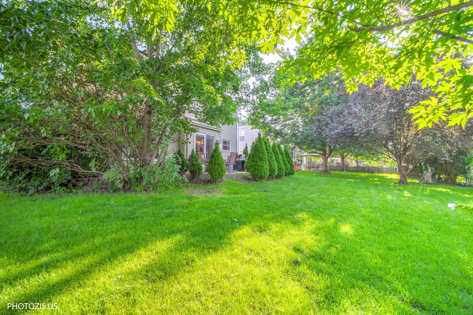main property photo 40