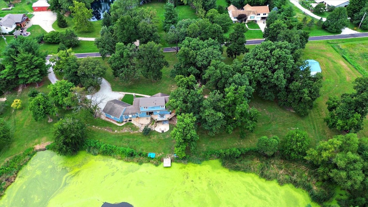 main property photo 41